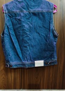 Half Sleeves Denim Jacket 🧥