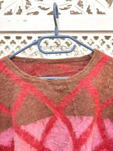 Colorful Cropped Sweater ()