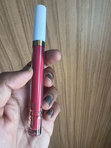 Red And Pink Lipstick Combo