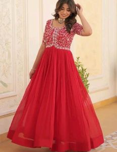 Red Partywear Gown❤️