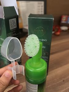 Aloe vera foaming facewashe