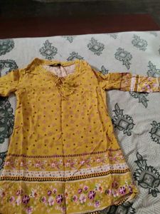 Floral Tunic Top
