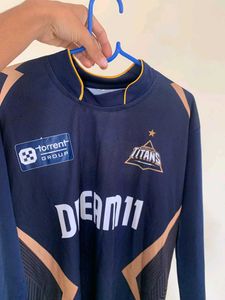 Dream11 Titans Jersey