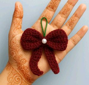 crochet bow