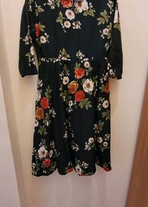 Tokyo Talkies Floral Dress SIZE M