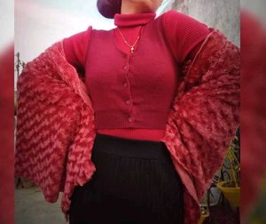 Woolen Crop Sweater