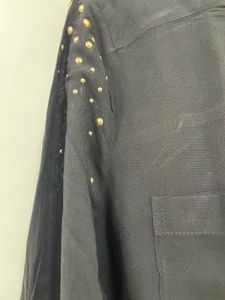 ⚡️Bollywood-Ready Bling!🌟ForeverNew Gold Stud Top