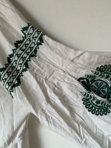 WHITE EMBROIDERED MAXI DRESS