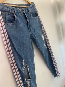 UCB Boyfriend Fit Jeans