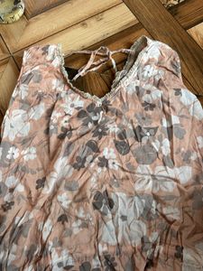 Floral Print Sleeveless Top