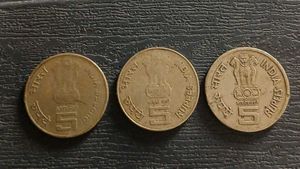 Two &amp; Five Rs Delhi XIX Commonwealth Games Coin