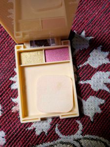 Elpis Gold Eyeshadow, Highlighter And Blush Combo