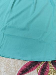 Shaded Sea Green Top 💝