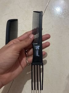 Combs &amp; Powder Puff