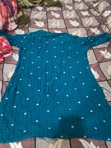1short 3 Knee Length Kurti