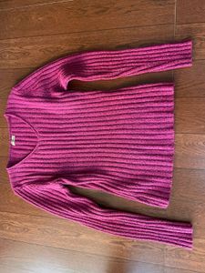 Skin Fit V Neck Sweater