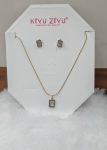 Necklace Stainless Steel / Titanium’s