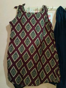 Sleeveless Short Kurti