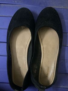 Black Ballet Flats - Classic Comfort
