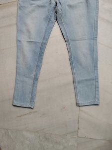 Light Wash Denim Jeans