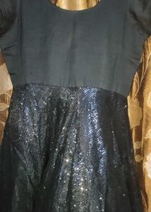 adorable Black dress Without Shrug