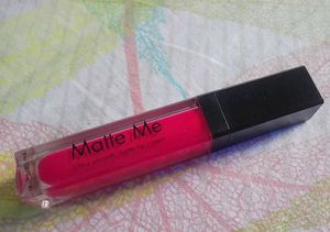 Matte Me Ultra Smooth Lip Cream - Fuchsia