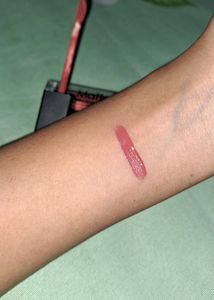 Matte Me Peachy Nude Liquid Lipstick 🍑