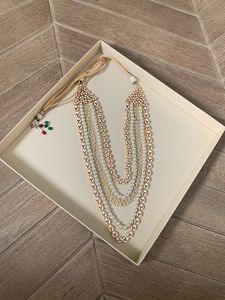 Elegant Neck Piece