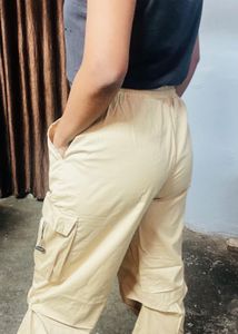 Viral Cargo 👖