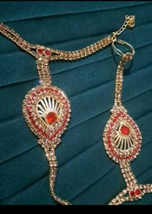 Hand Jewellery