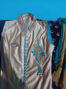 Elegant Gold Embroidered Salwar Kameez