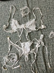 ｡𖦹°‧ White Lace Lingerie Set