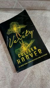 Verity by Colleen Hoover