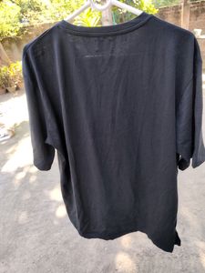unisex large tees