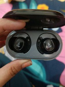 Earphones Airdopes 441