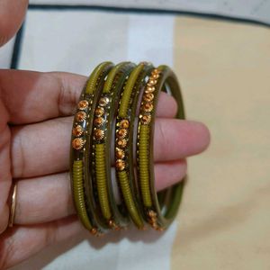 Mehndi Bangles