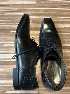 Ruosh Black Formal Shoes