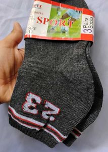 Sporty Socks - Pack of 4 Pairs 'please don't buy i