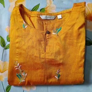 Kurthi Top