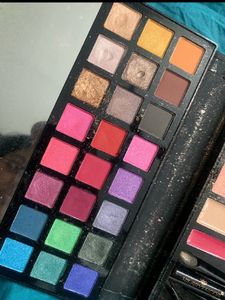 Eyeshadow Palette