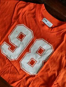 Trending Oversized Crop T-shirt 🧡