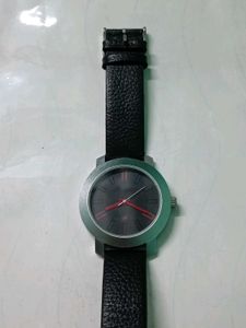 FASTRACK QUARTZ ANALOG BLACK LEATHER STRAP WATCH