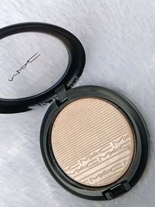 Mac Highlighter ♥️💕