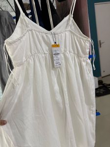 White Lace Detail Dress,M n L Size Cal Also Wear