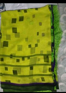 Green &amp; Purple Printed Saree