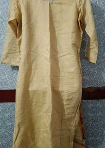 Women&#39;s Being Floral Embroidered Chanderi