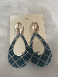 Teardrop Patterned Earrings