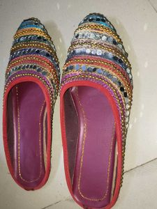 Embroidered Ethnic Flats