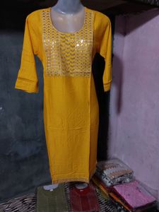 Singal Kurti 3 Color Avelibel