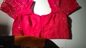 Saree With Blouse
